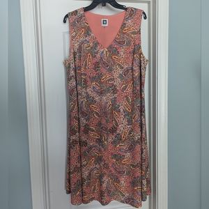 SLEEVELESS SWING DRESS